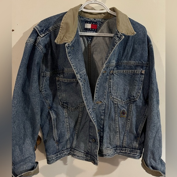 90’s Tommy Hilfiger jean jacket - Picture 1 of 2